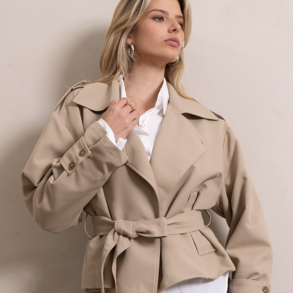 Belted Trench Coat – Classic Minimalist Outerwear | NOIR21